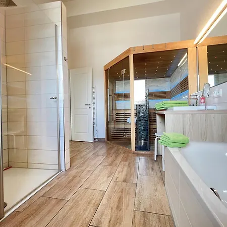 Zur Tauchglocke Wellness-appartement Apparto アパート グレーミッツ